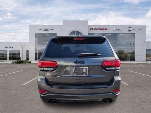 Certified 2017 Jeep Grand Cherokee Altitude RWD image 4
