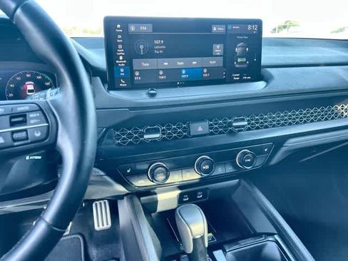 Used 2025 Honda Accord Sport image 18