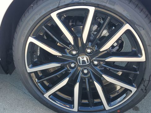 New 2025 Honda Accord Touring image 5