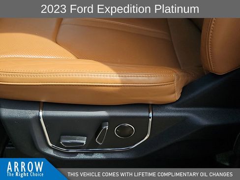 Used 2023 Ford Expedition Platinum RWD image 23