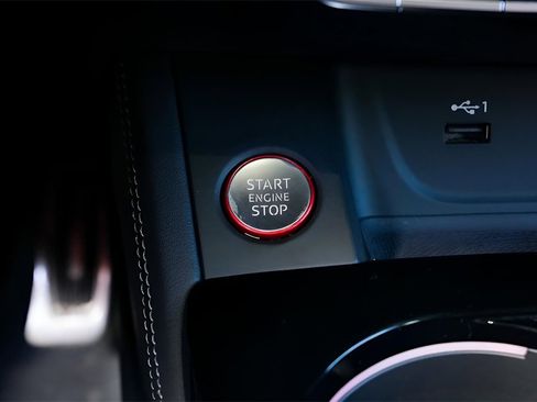 Used 2023 Audi S4 Prestige image 33