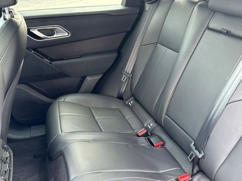 Certified 2025 Land Rover Range Rover Velar Dynamic SE image 13