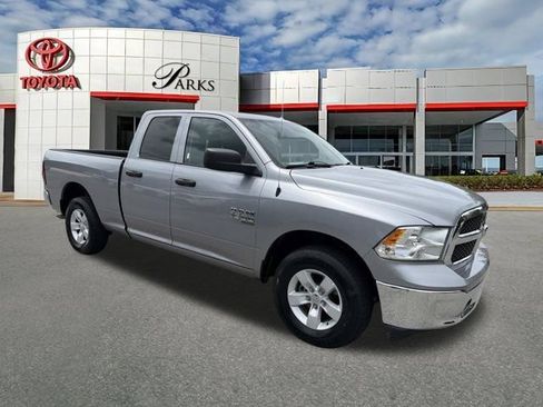 Used 2024 RAM 1500 Classic SLT AWD/4WD image 1