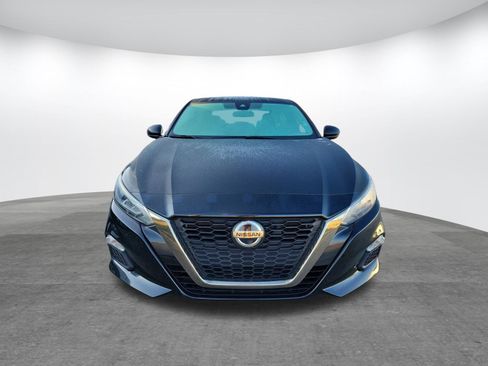 Used 2022 Nissan Altima 2.5 SR image 2