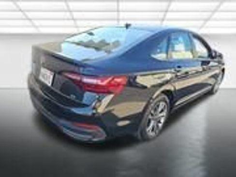 Used 2023 Volkswagen Jetta SE FWD image 12
