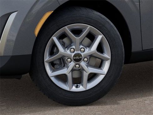 New 2025 Kia Soul LX image 6