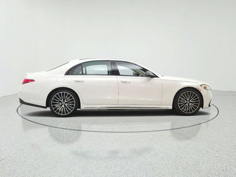 Certified 2023 Mercedes-Benz S 580 4MATIC Sedan image 4