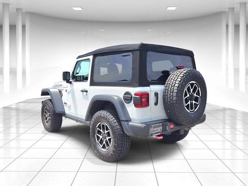 Used 2024 Jeep Wrangler Rubicon w/ Capability Package AWD/4WD image 5