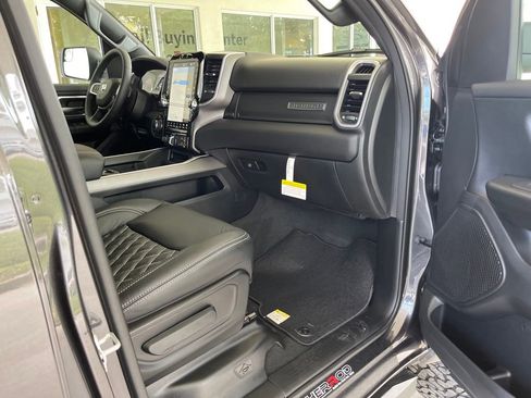 New 2022 RAM 1500 Big Horn image 22