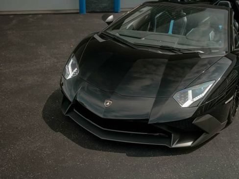 Used 2017 Lamborghini Aventador LP 750-4 Superveloce AWD/4WD image 33
