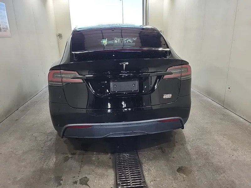 Used 2022 Tesla Model X Plaid AWD/4WD image 5