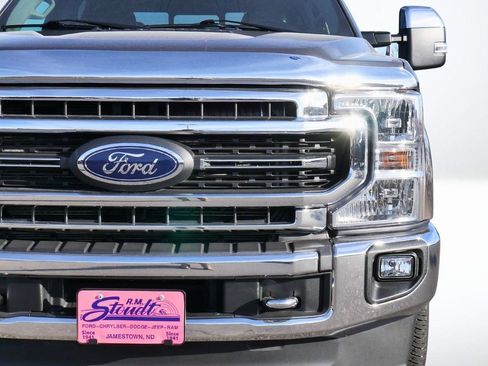 Used 2021 Ford F250 Lariat w/ Chrome Package image 10