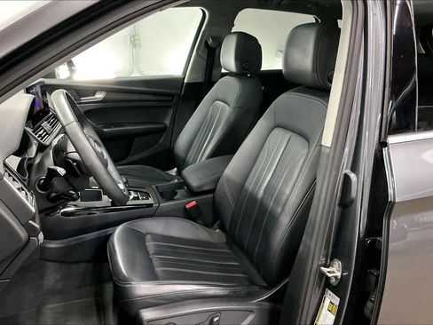 Used 2023 Audi Q5 2.0T Premium w/ Convenience Package image 27