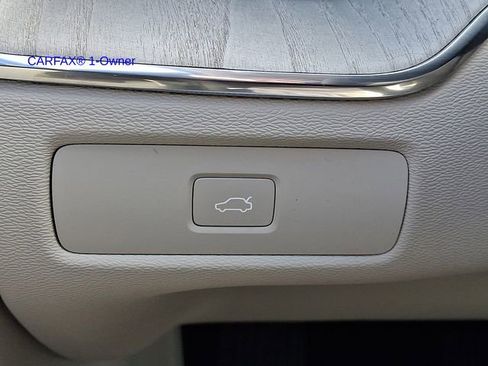 Certified 2023 Volvo XC60 B5 Plus w/ Climate Package AWD/4WD image 29