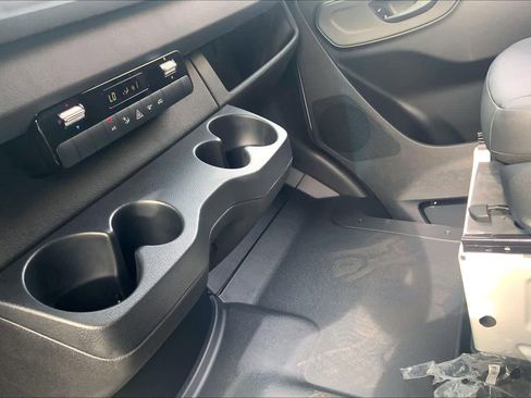 New 2025 Mercedes-Benz Sprinter 2500 image 24