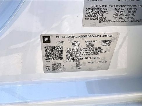 Used 2023 Chevrolet Silverado 1500 RST AWD/4WD image 14