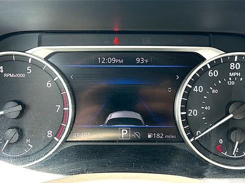 Used 2025 Nissan Sentra SR w/ Midnight Edition FWD image 27