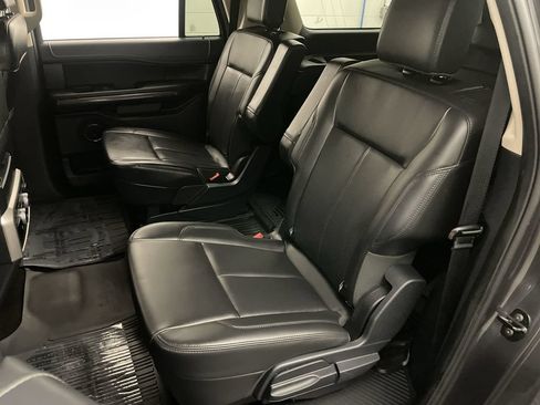 Used 2022 Ford Expedition Max XLT AWD/4WD image 18