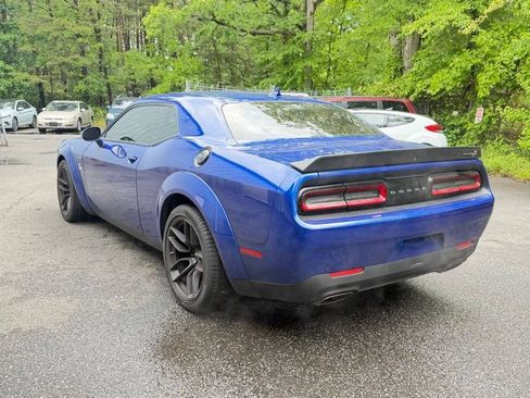 Used 2021 Dodge Challenger R/T Scat Pack RWD image 9