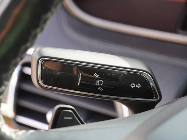 Used 2023 Lincoln Navigator Reserve AWD/4WD image 32