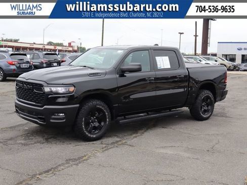 Used 2025 RAM 1500 Warlock AWD/4WD image 4