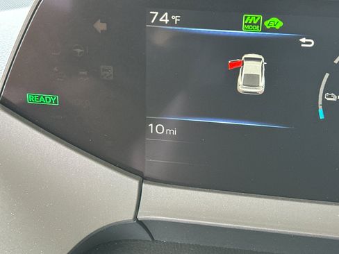 New 2026 Toyota Prius Plug-In Hybrid FWD image 26