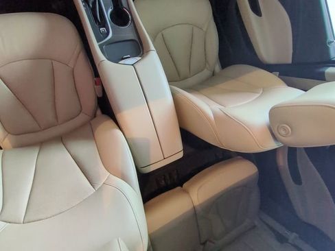 Used 2019 Buick Envision Essence image 10