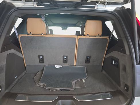 Used 2024 Cadillac Escalade Sport image 30