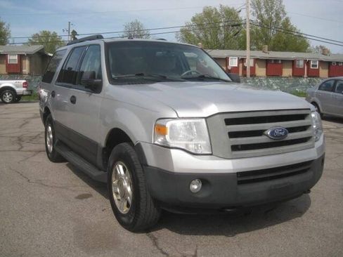 Used 2012 Ford Expedition XL w/ HD Trailer Tow Pkg AWD/4WD image 3