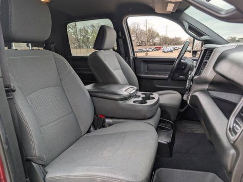 Used 2024 RAM 2500 Tradesman w/ Chrome Appearance Group image 26