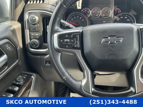 Used 2020 Chevrolet Silverado 1500 RST AWD/4WD image 19
