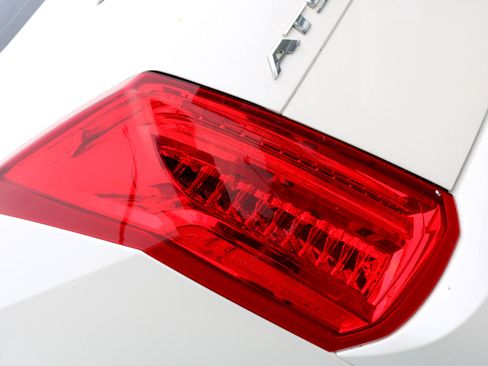 Used 2017 Cadillac ATS V w/ Luxury Package image 12