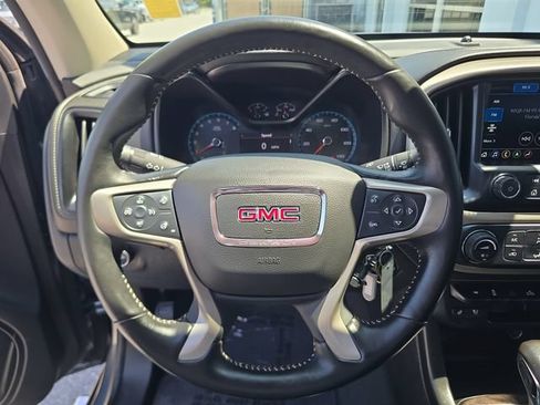Certified 2022 GMC Canyon Denali RWD image 26
