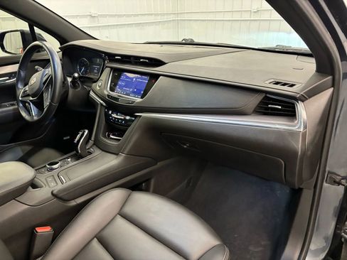 Used 2021 Cadillac XT5 Luxury image 33
