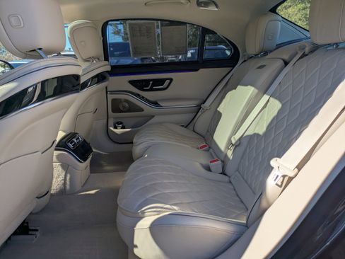 Certified 2023 Mercedes-Benz S 580 4MATIC Sedan image 13
