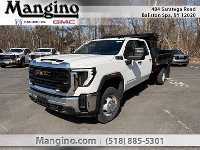 New 2025 GMC Sierra 3500 Pro w/ Convenience Package