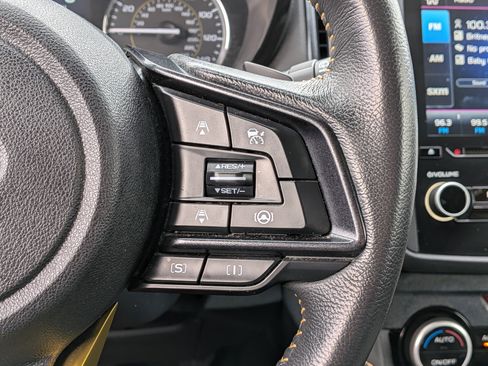 Used 2022 Subaru Crosstrek 2.5i Sport w/ Moonroof Package image 29