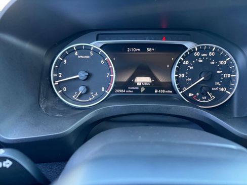 Used 2025 Nissan Rogue SV image 42