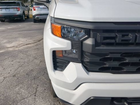 Used 2024 Chevrolet Silverado 1500 Custom RWD image 10