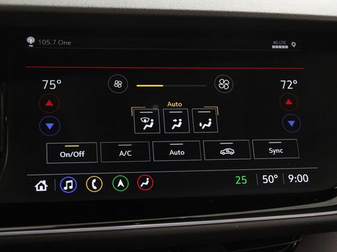 Used 2023 Buick Envision Avenir image 13