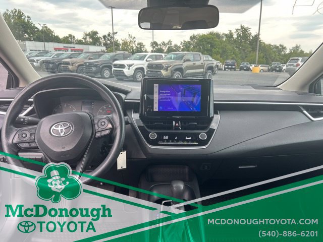 Used 2024 Toyota Corolla LE FWD image 3