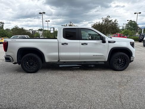 Used 2025 GMC Sierra 1500 Pro w/ Pro Value Package AWD/4WD image 12