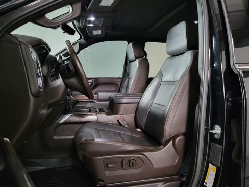 Used 2021 GMC Sierra 2500 Denali w/ Denali Ultimate Package image 12