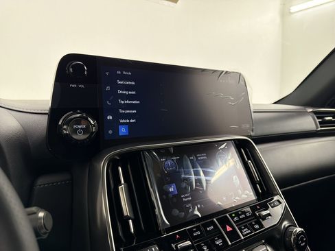 New 2026 Lexus LX 700h F Sport image 21