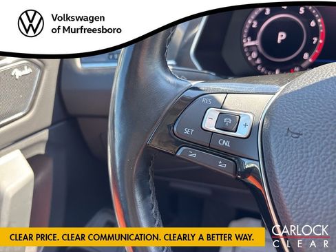 Used 2018 Volkswagen Tiguan SEL Premium AWD/4WD image 19