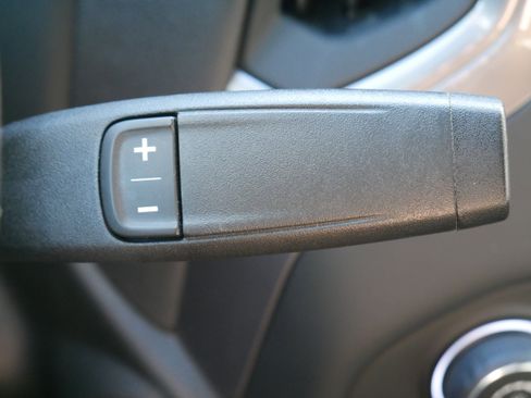 Certified 2023 Chevrolet Silverado 1500 Custom image 24