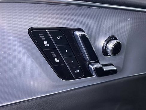 Certified 2024 Cadillac Lyriq Tech AWD/4WD image 9