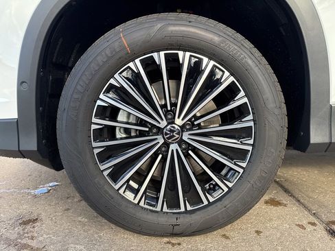 New 2026 Volkswagen Tiguan S image 27