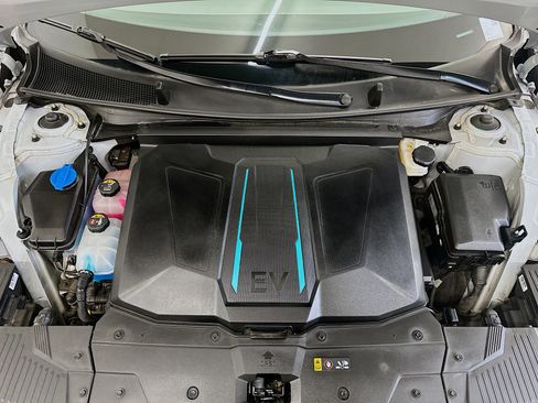 Used 2024 Hyundai Ioniq 5 SEL image 34