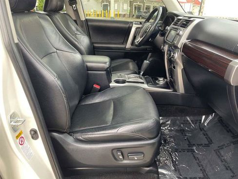 Used 2018 Toyota 4Runner Limited AWD/4WD image 44